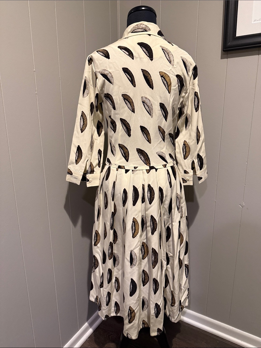 E SAMANTHA SUNG Women’s M Cream Midi Shirt Dress with Black and Brown Leaf Print - Picture 3 of 4